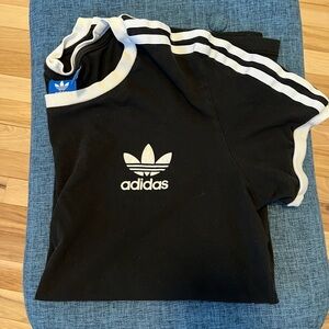 Classic Adidas Trefoil Tee